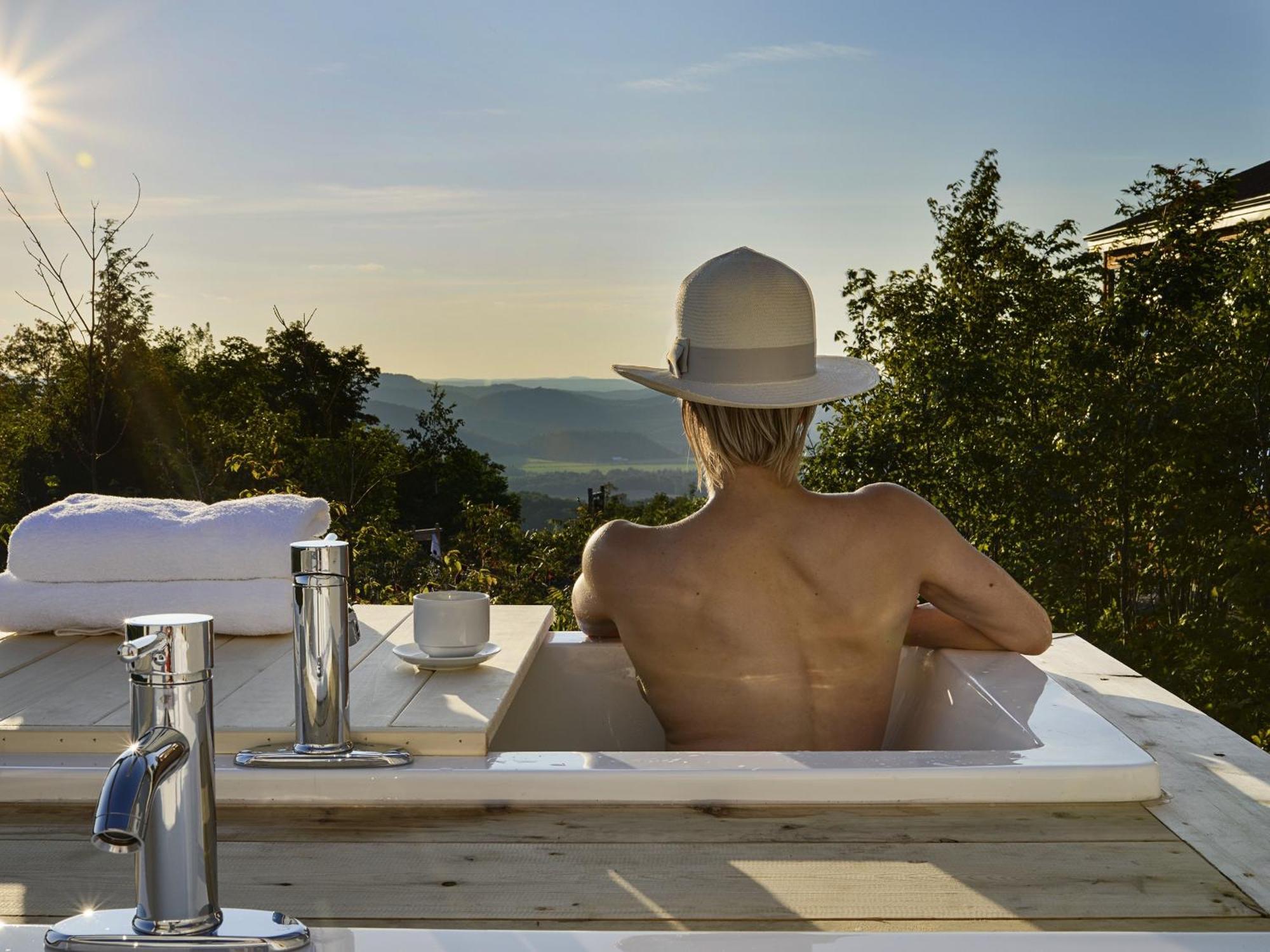 Éco Spa Highland Grenville-Sur-La-Rouge Extérieur photo