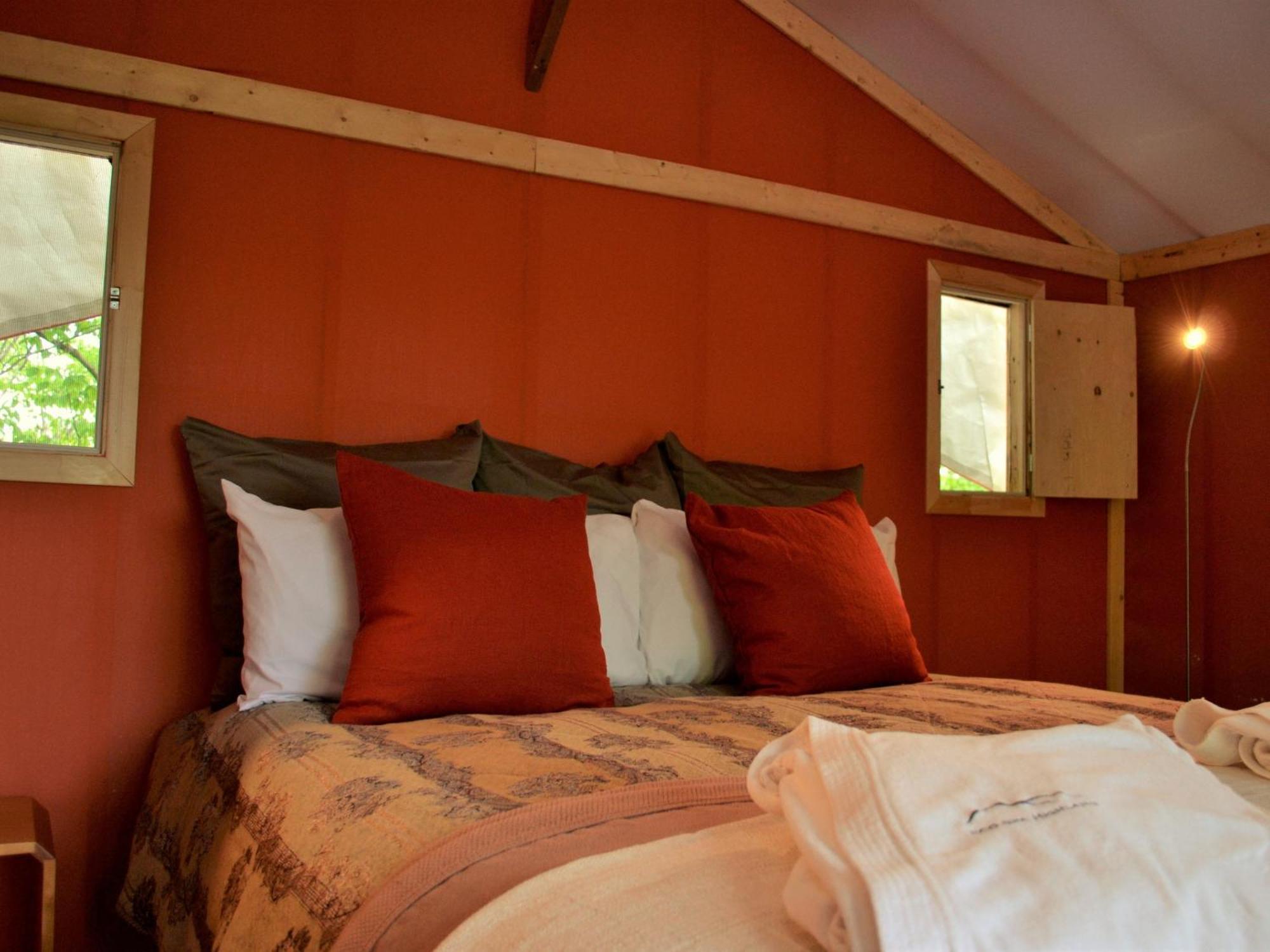 Éco Spa Highland Grenville-Sur-La-Rouge Chambre photo