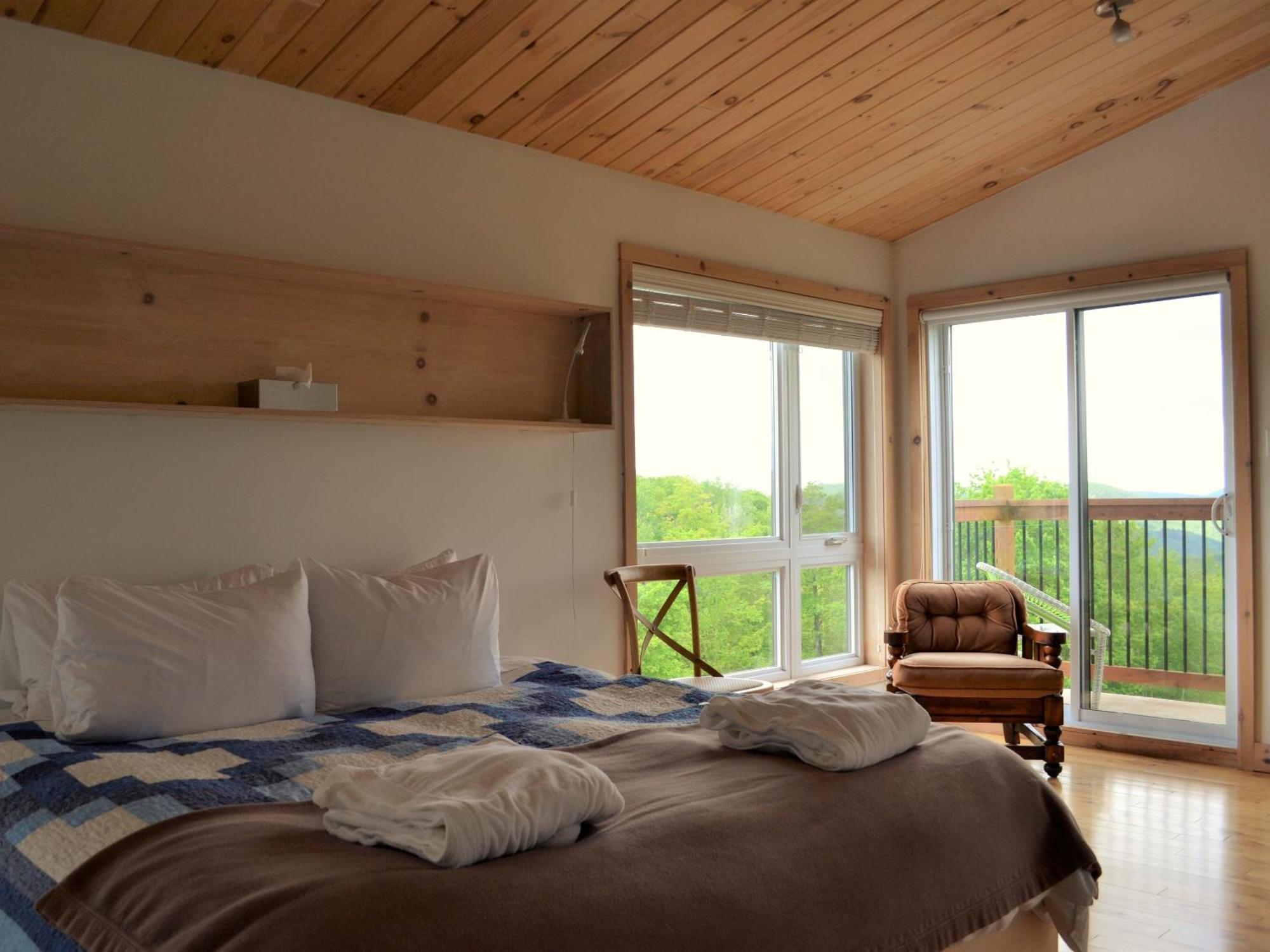 Éco Spa Highland Grenville-Sur-La-Rouge Chambre photo