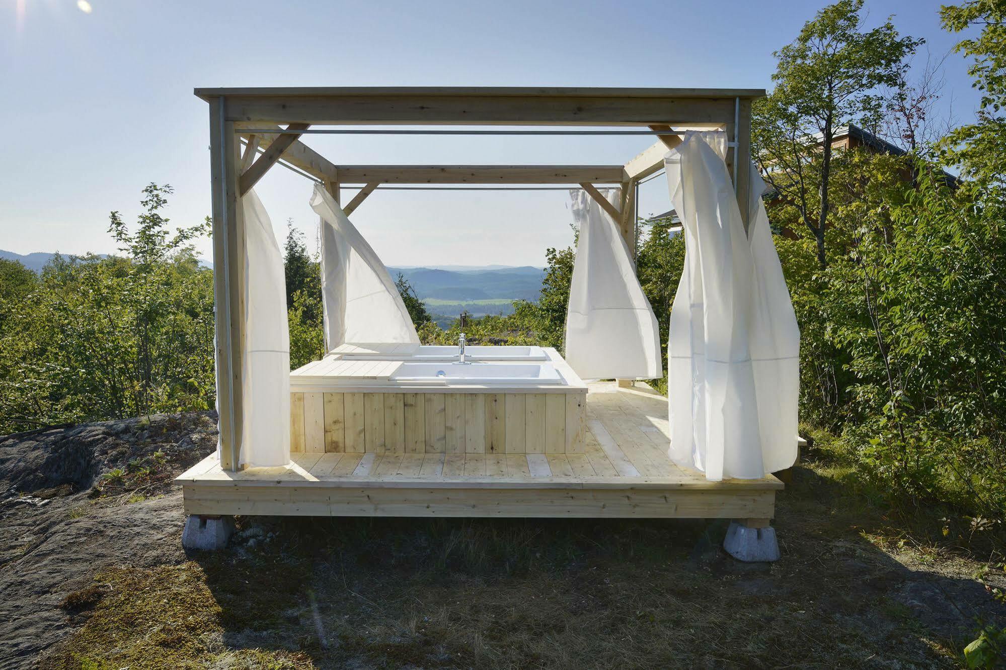 Éco Spa Highland Grenville-Sur-La-Rouge Extérieur photo